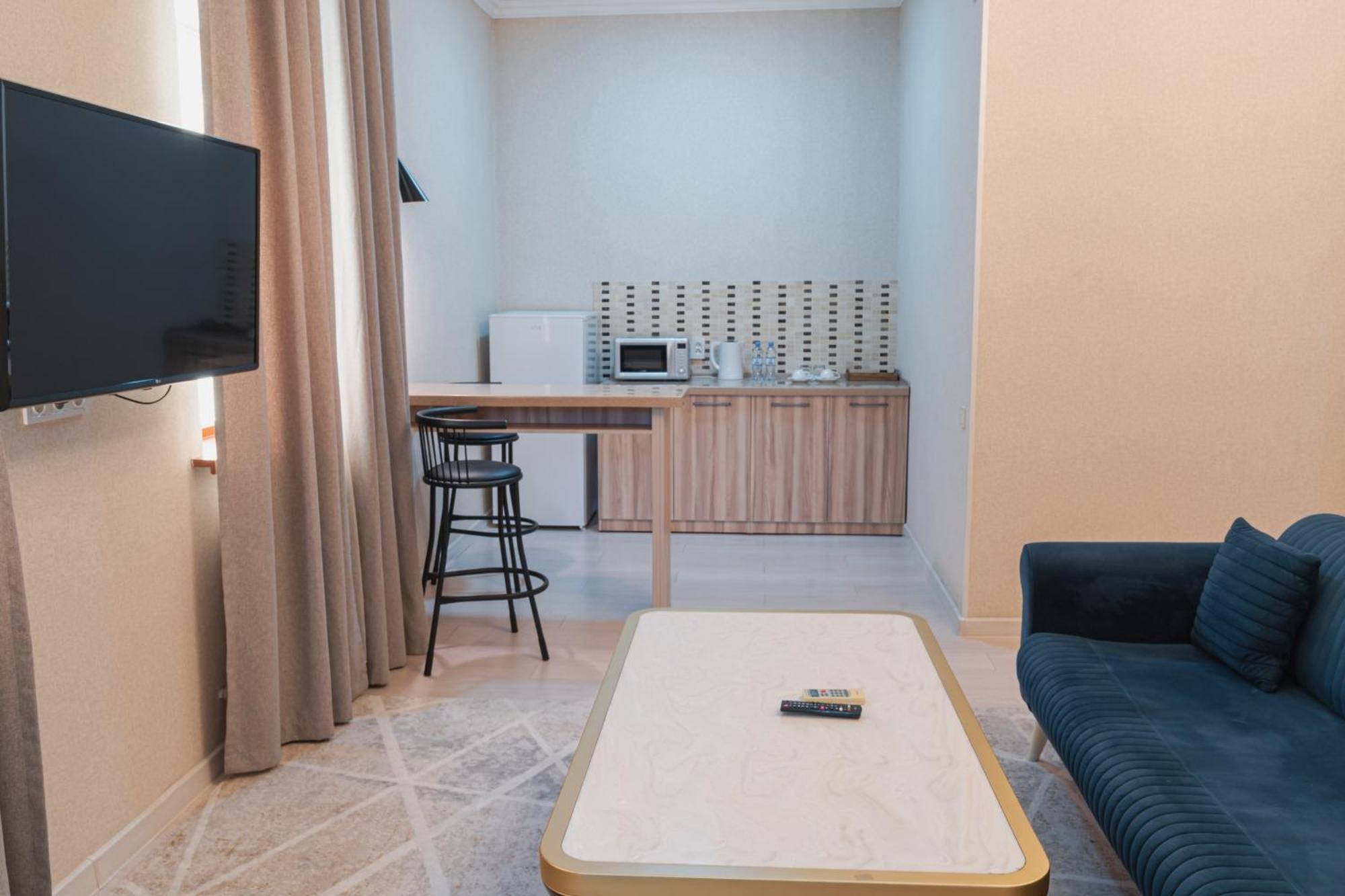Altair Hotel 쉼켄트 외부 사진